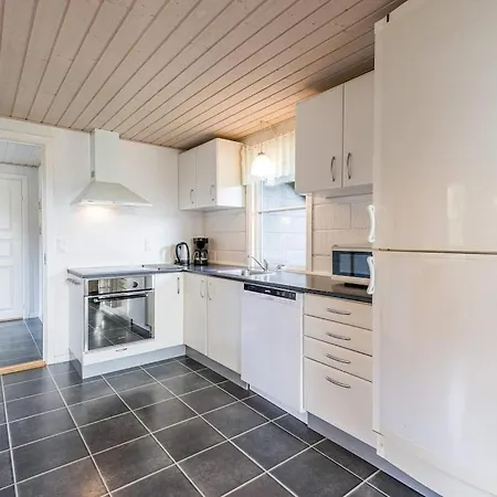 6 Person In * Nørre Nebel